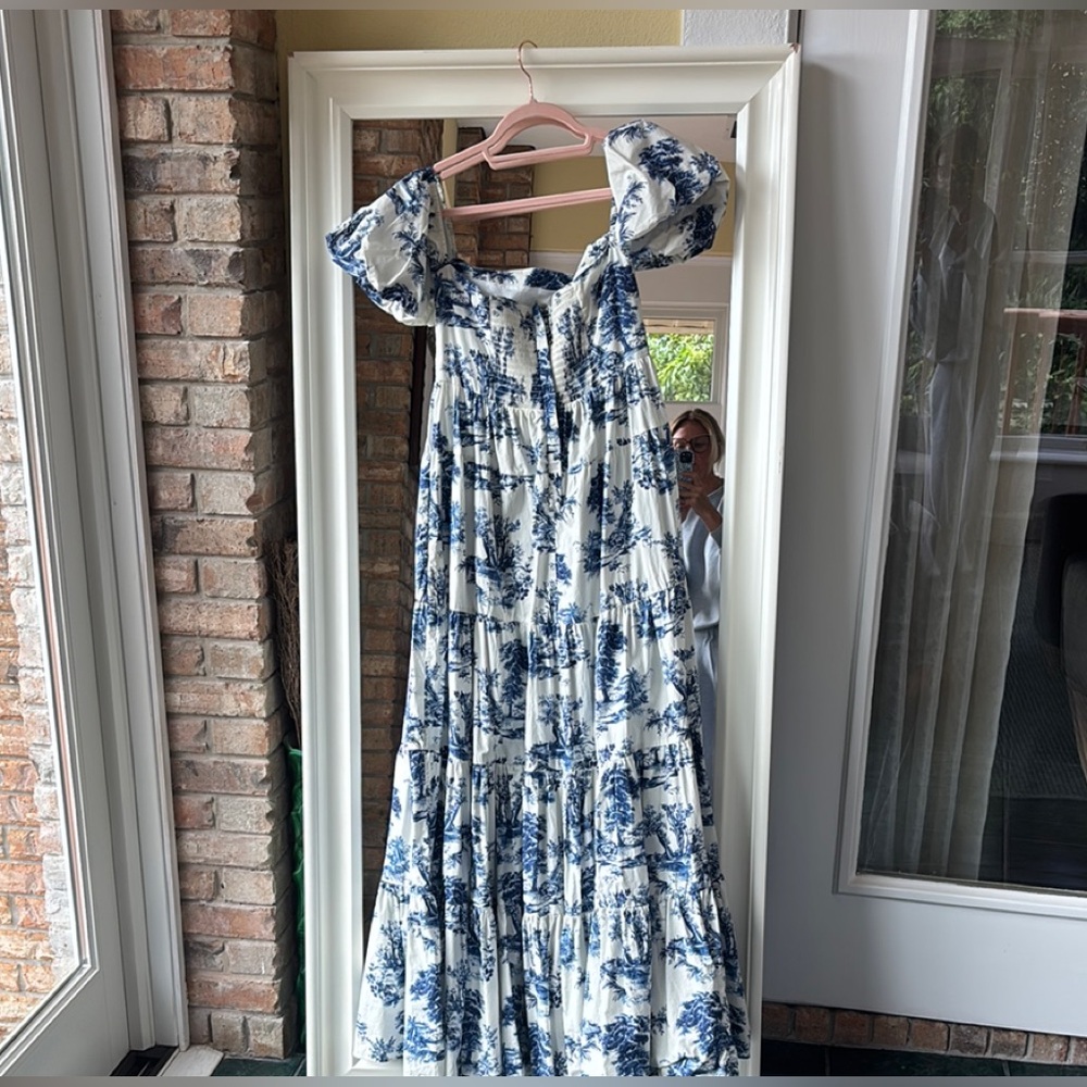Cara Cara Blue and White Floral Tiered Maxi Dress with Puff Sleeves - Picture 6 of 10
